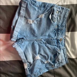 🤑 denim shorts